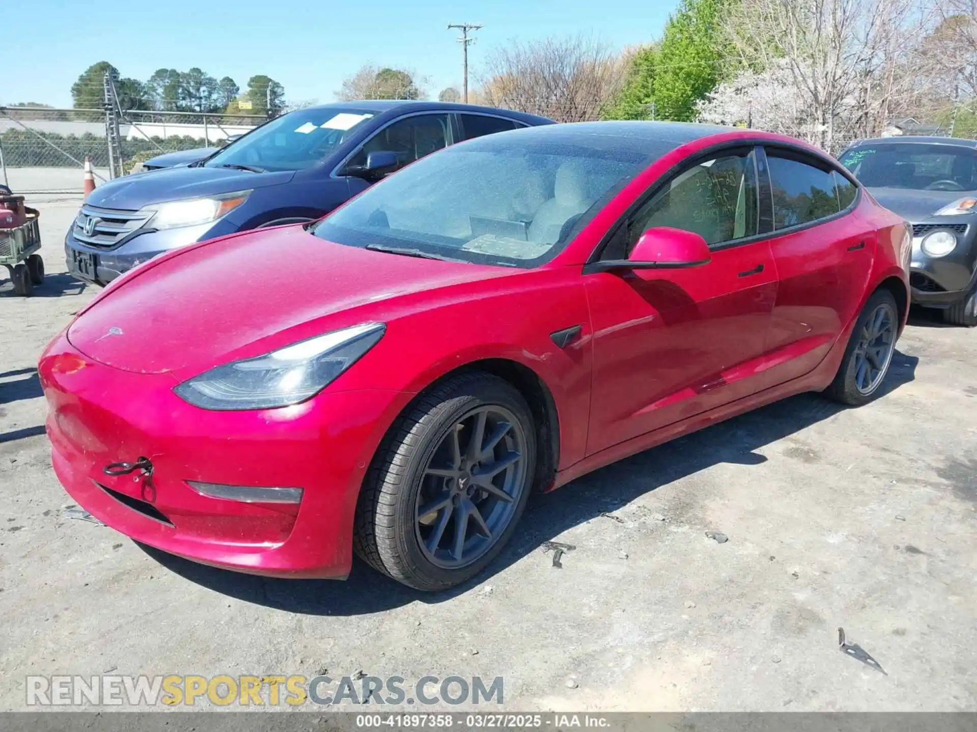 2 Photograph of a damaged car 5YJ3E1EB1NF272452 TESLA MODEL 3 2022