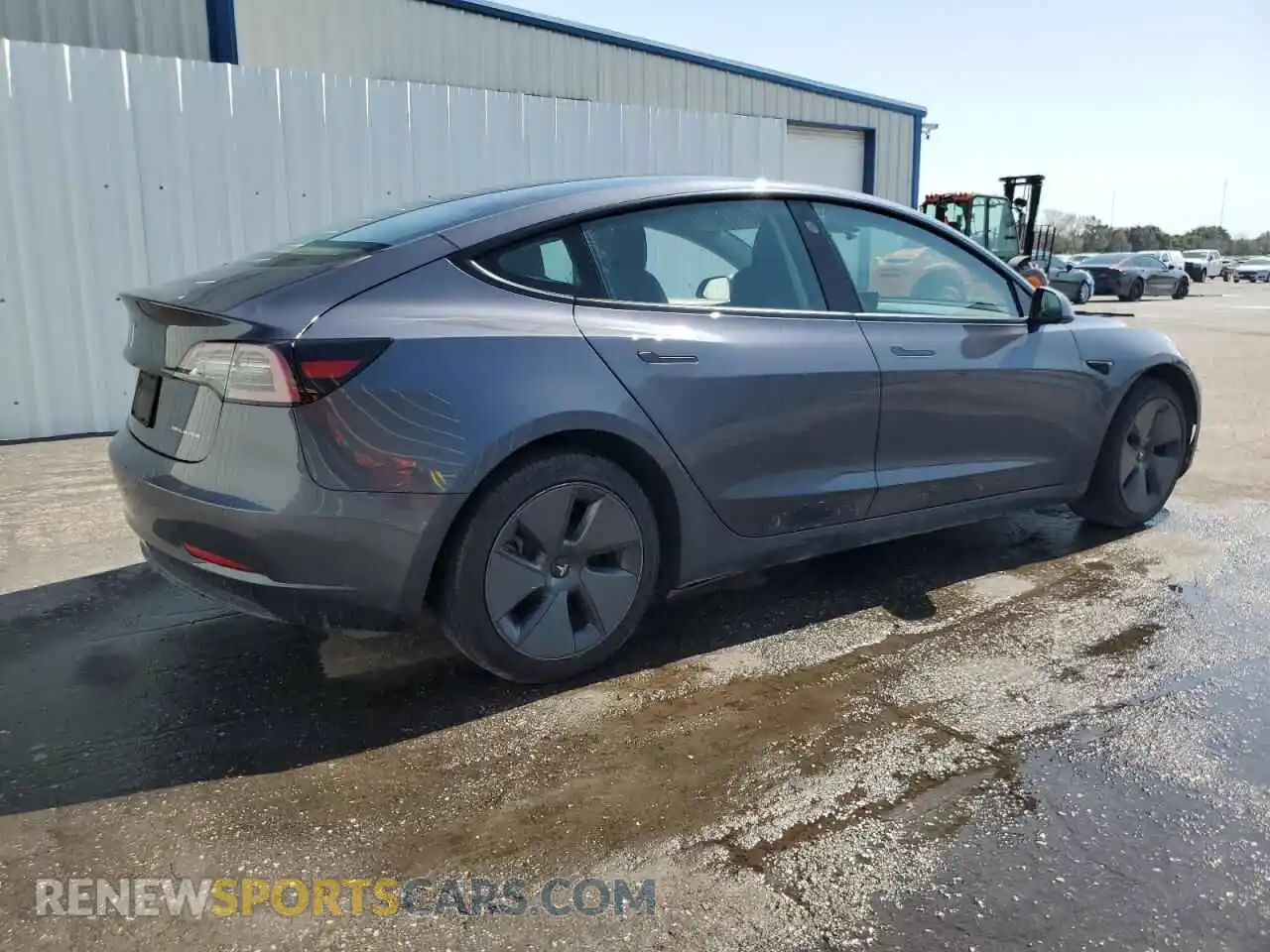 3 Photograph of a damaged car 5YJ3E1EB1NF291065 TESLA MODEL 3 2022