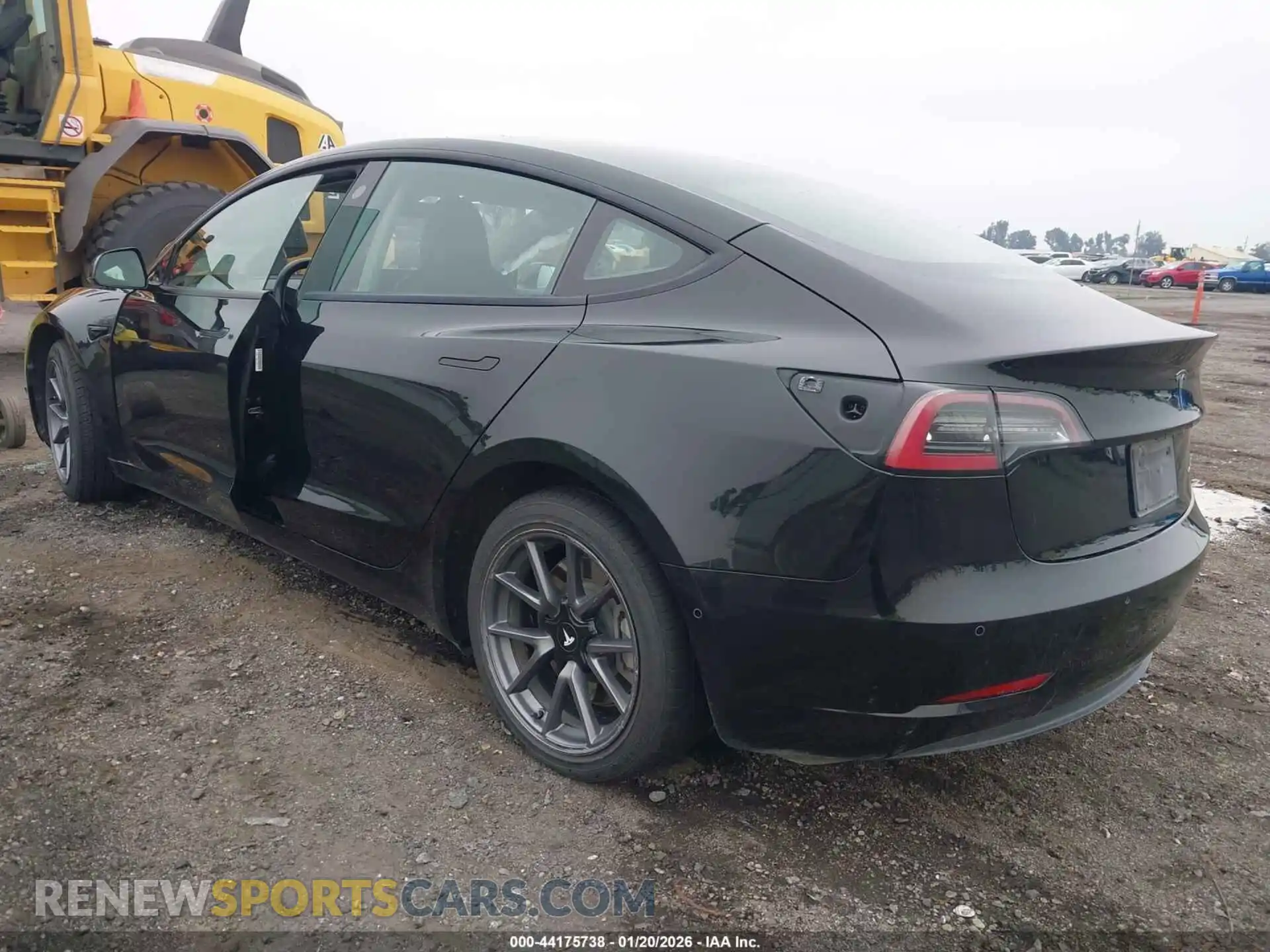 3 Photograph of a damaged car 5YJ3E1EB1NF298419 TESLA MODEL 3 2022
