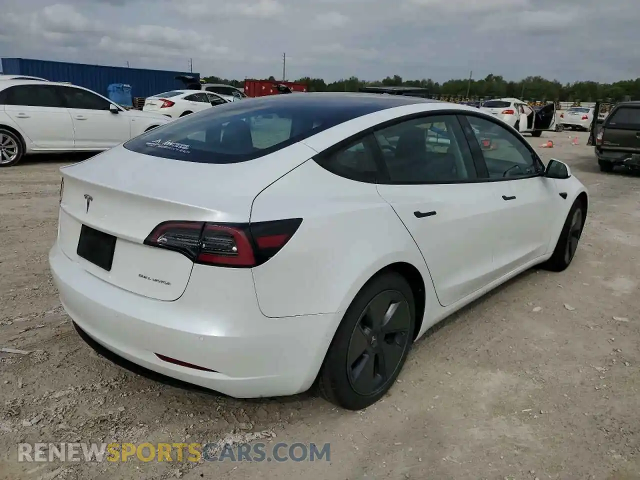 3 Photograph of a damaged car 5YJ3E1EB2NF105145 TESLA MODEL 3 2022