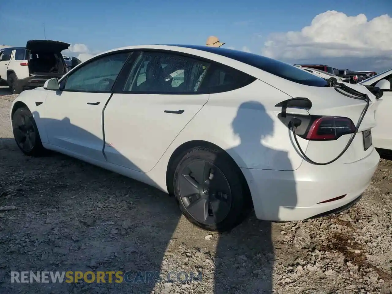 2 Photograph of a damaged car 5YJ3E1EB2NF105615 TESLA MODEL 3 2022