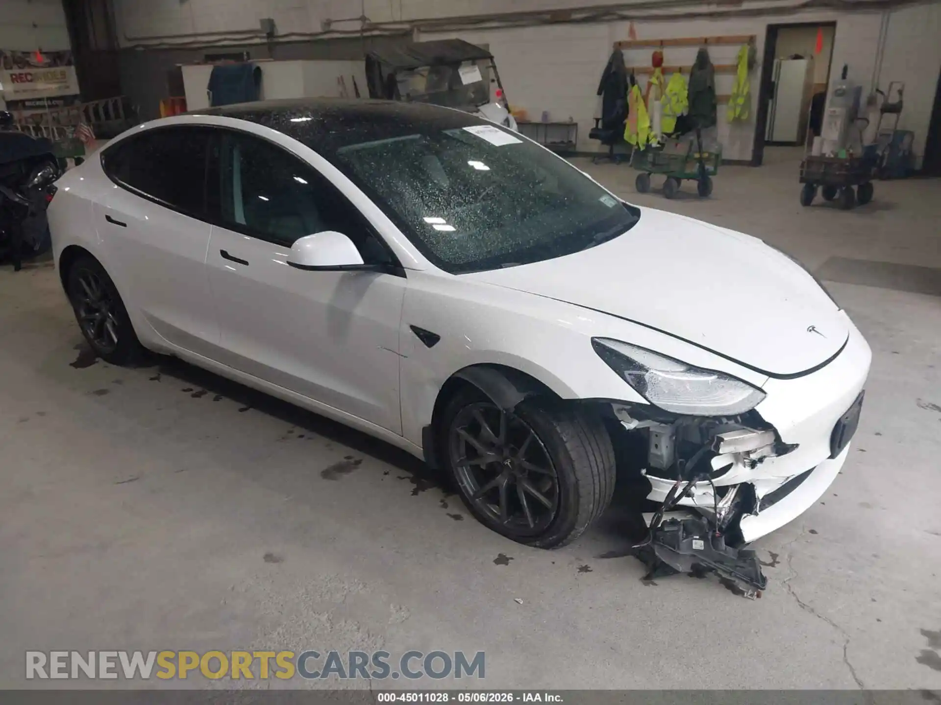 1 Photograph of a damaged car 5YJ3E1EB2NF106571 TESLA MODEL 3 2022