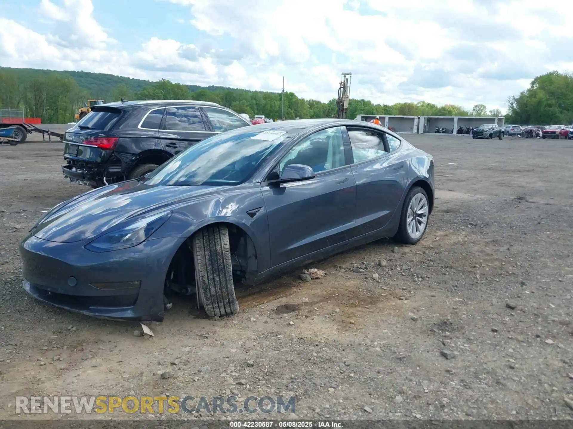 2 Photograph of a damaged car 5YJ3E1EB2NF119675 TESLA MODEL 3 2022