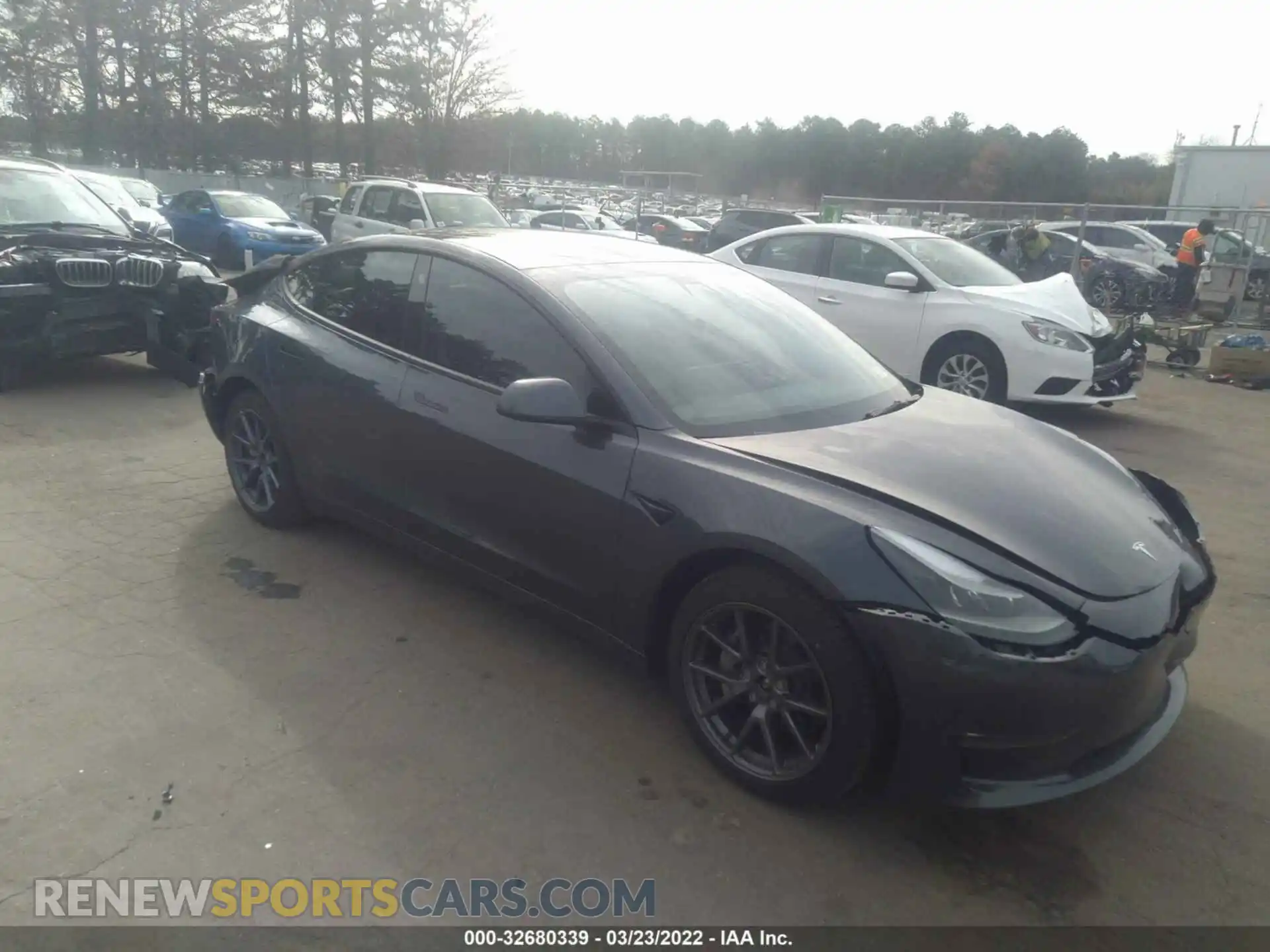 1 Photograph of a damaged car 5YJ3E1EB2NF124861 TESLA MODEL 3 2022