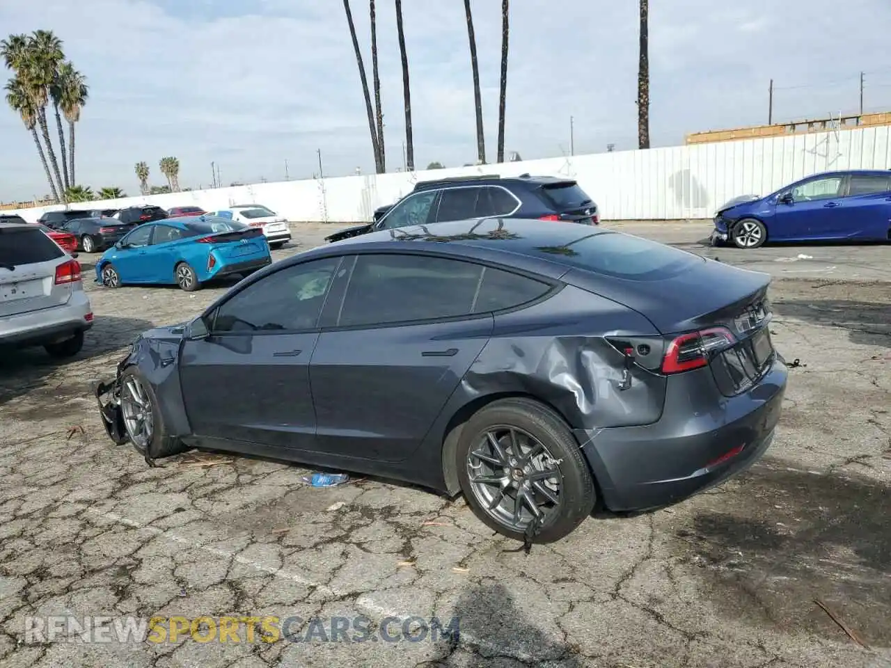 2 Photograph of a damaged car 5YJ3E1EB2NF137027 TESLA MODEL 3 2022