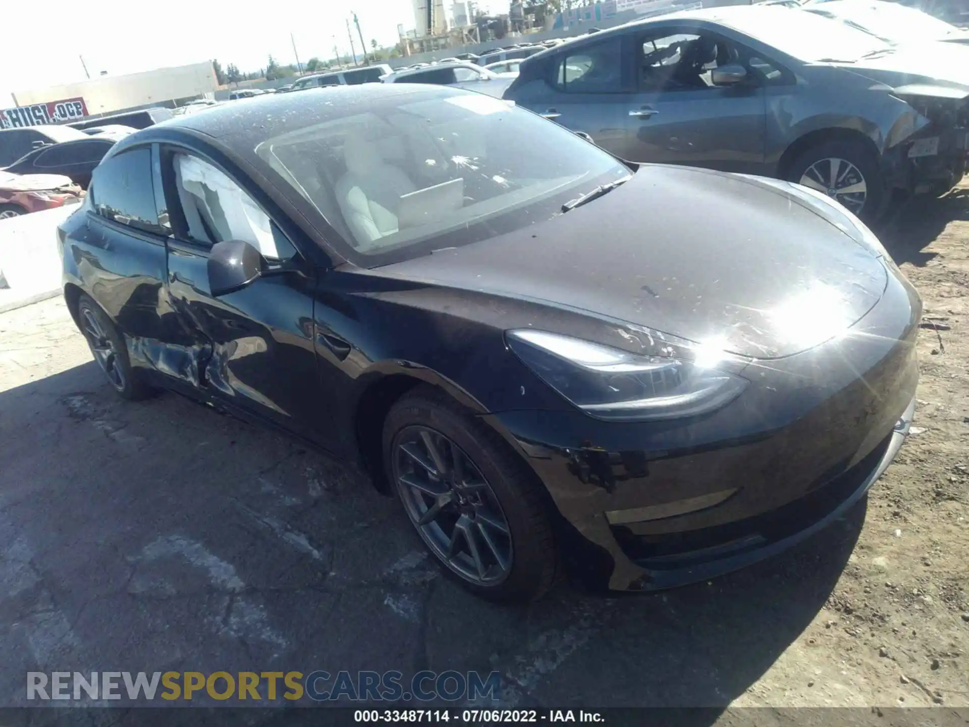 1 Photograph of a damaged car 5YJ3E1EB2NF137643 TESLA MODEL 3 2022