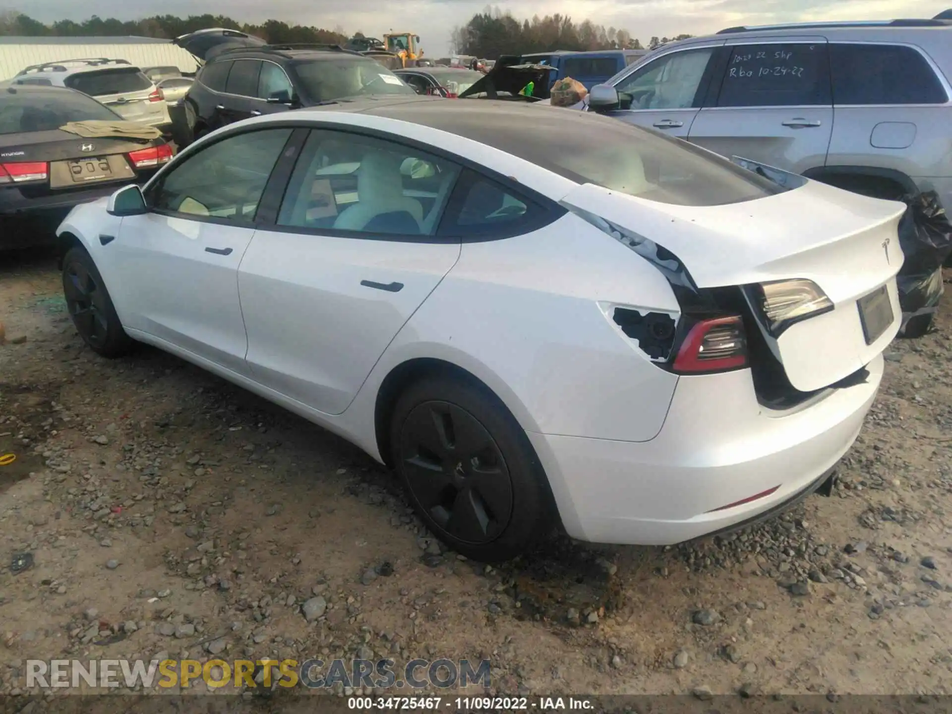 3 Photograph of a damaged car 5YJ3E1EB2NF168522 TESLA MODEL 3 2022