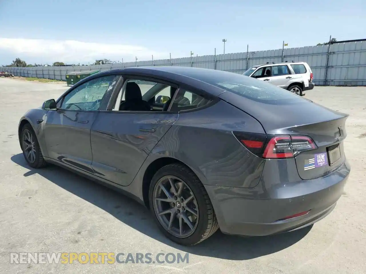 2 Фотография поврежденного автомобиля 5YJ3E1EB2NF189712 TESLA MODEL 3 2022