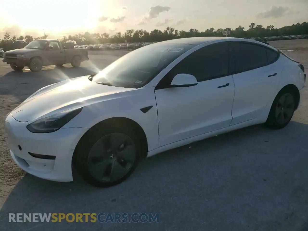 1 Photograph of a damaged car 5YJ3E1EB2NF201275 TESLA MODEL 3 2022