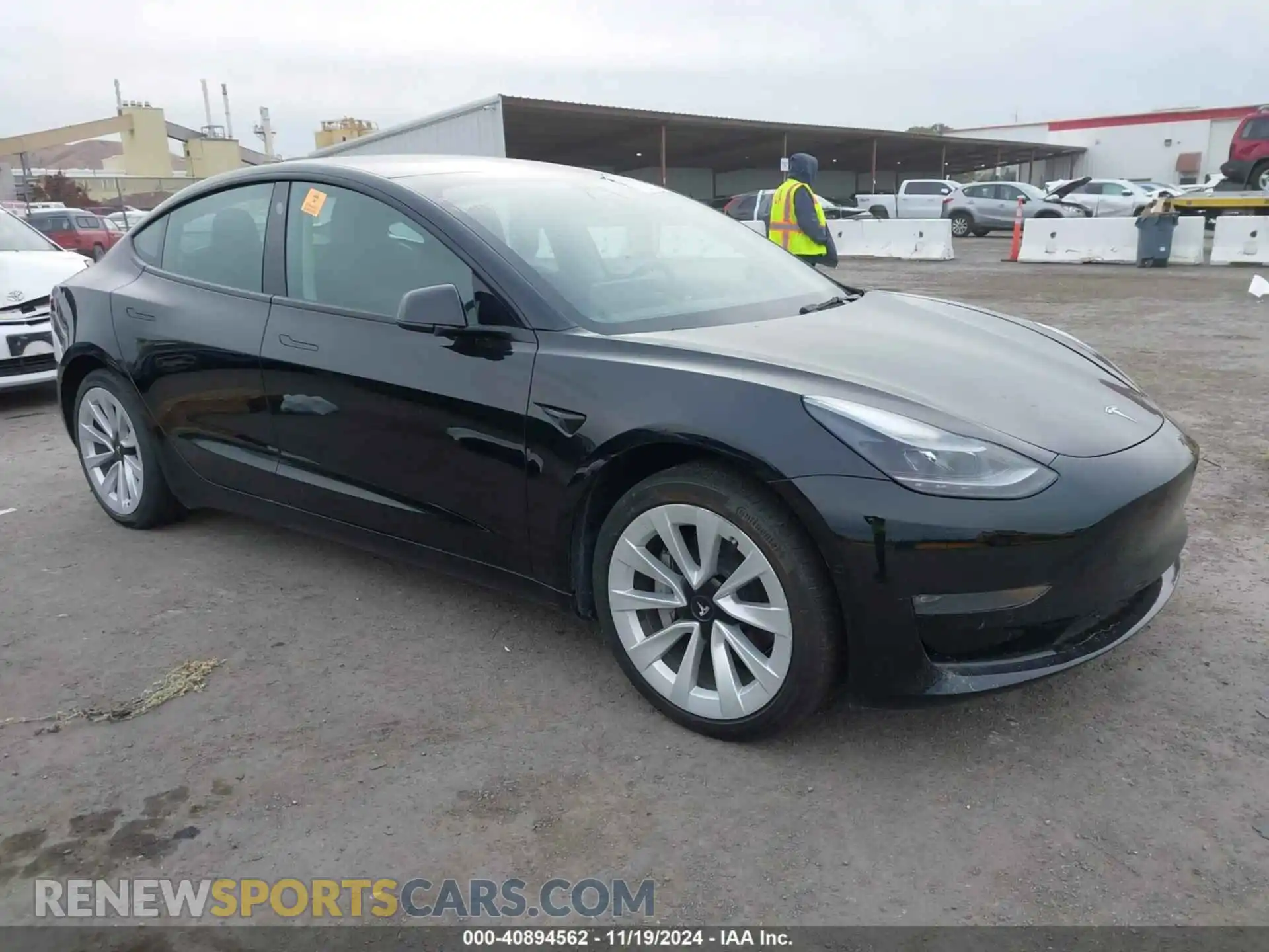 1 Photograph of a damaged car 5YJ3E1EB2NF201437 TESLA MODEL 3 2022