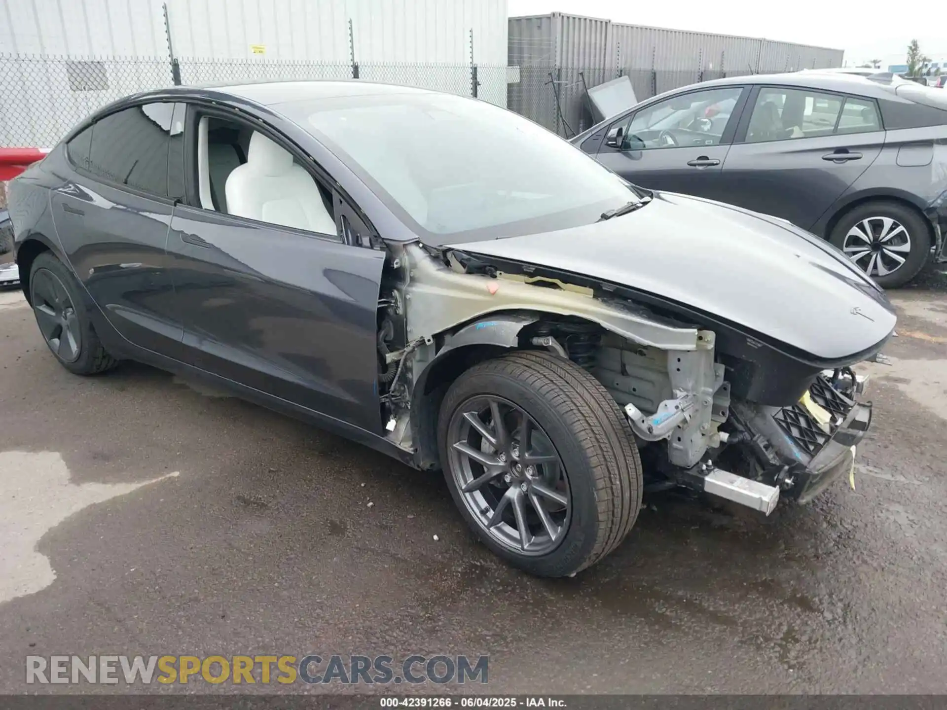 1 Photograph of a damaged car 5YJ3E1EB2NF259483 TESLA MODEL 3 2022
