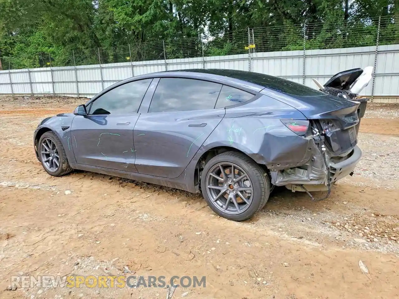 2 Photograph of a damaged car 5YJ3E1EB2NF265137 TESLA MODEL 3 2022