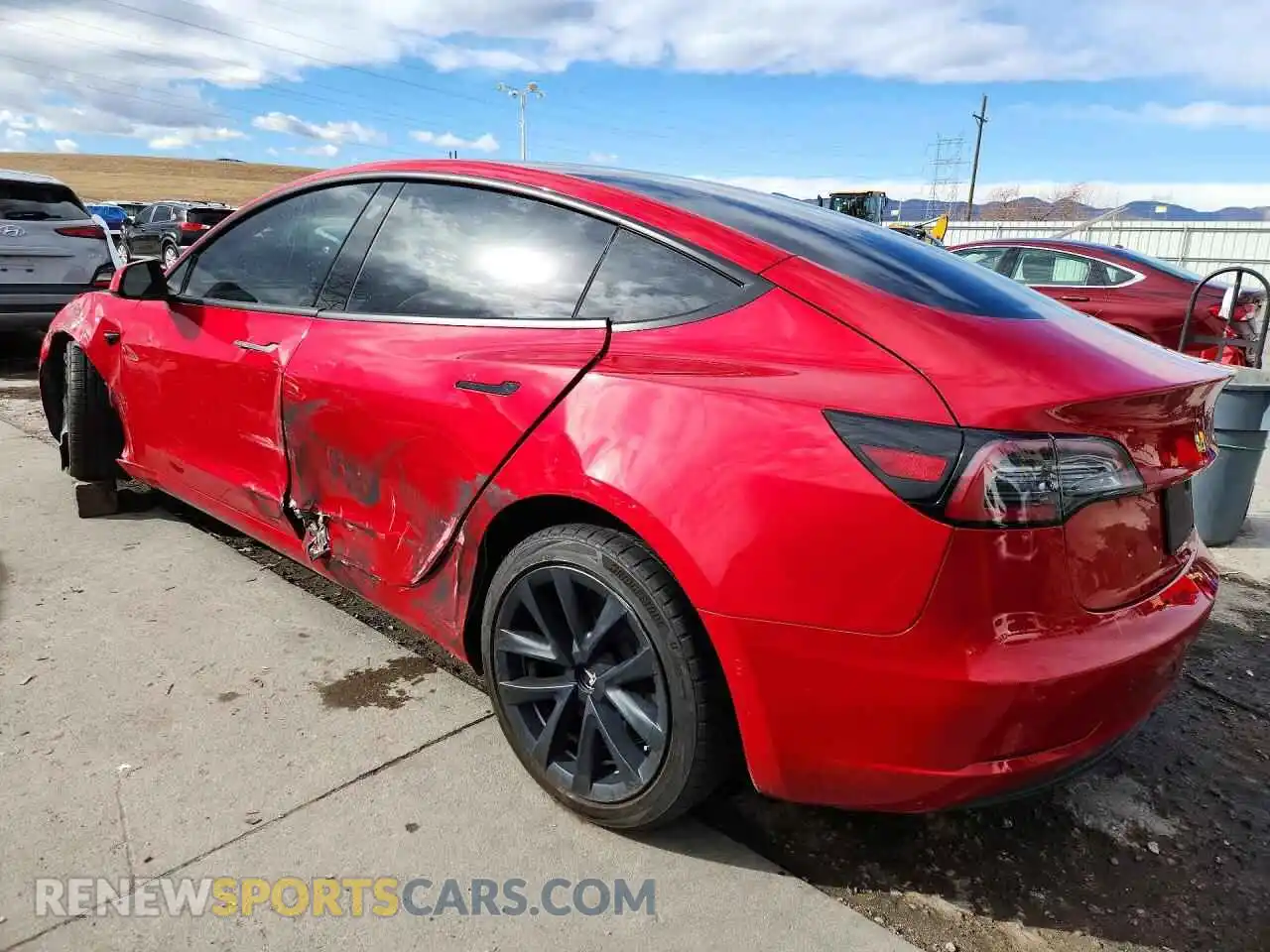 2 Photograph of a damaged car 5YJ3E1EB2NF268345 TESLA MODEL 3 2022