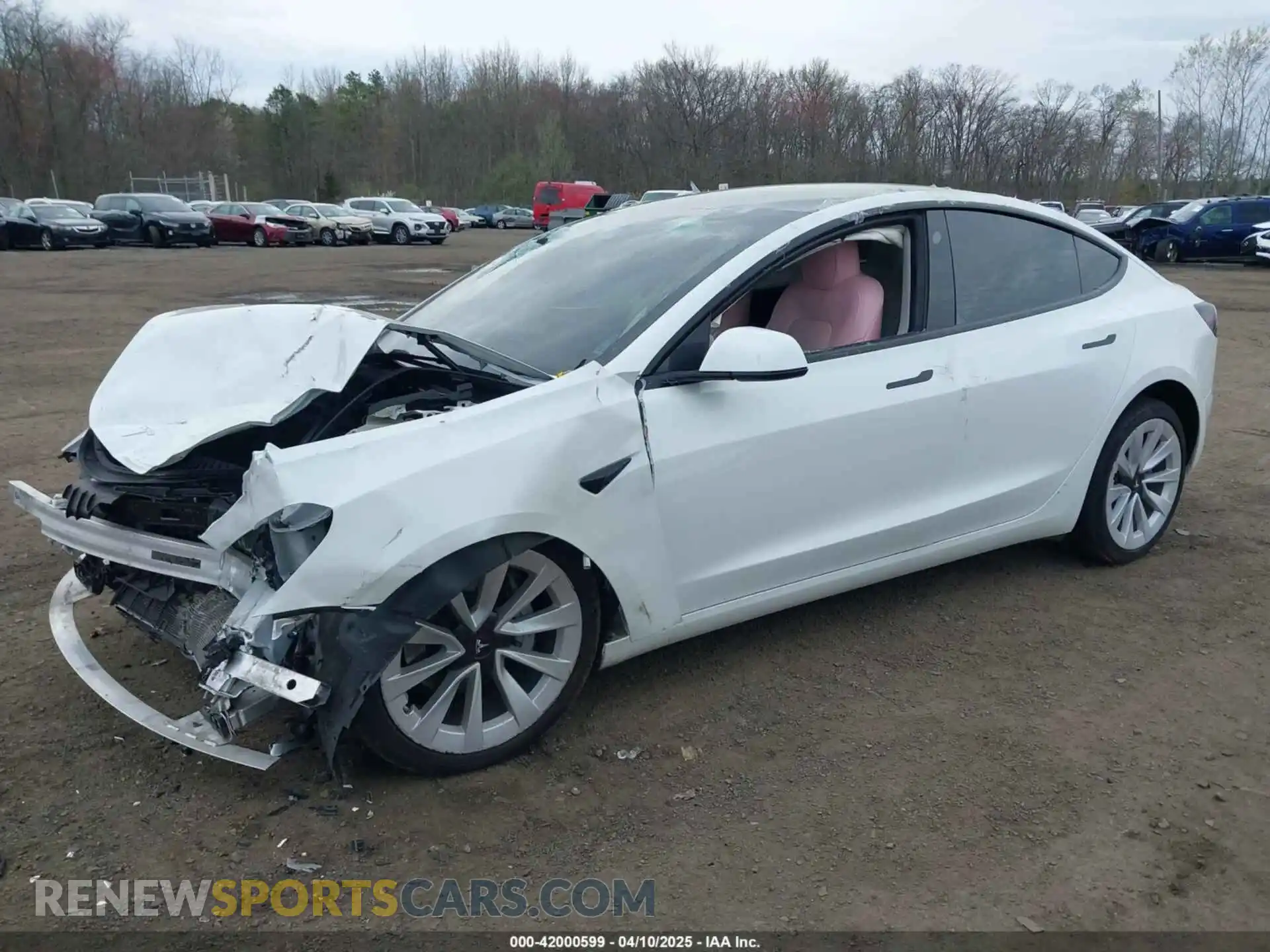 2 Photograph of a damaged car 5YJ3E1EB2NF269947 TESLA MODEL 3 2022