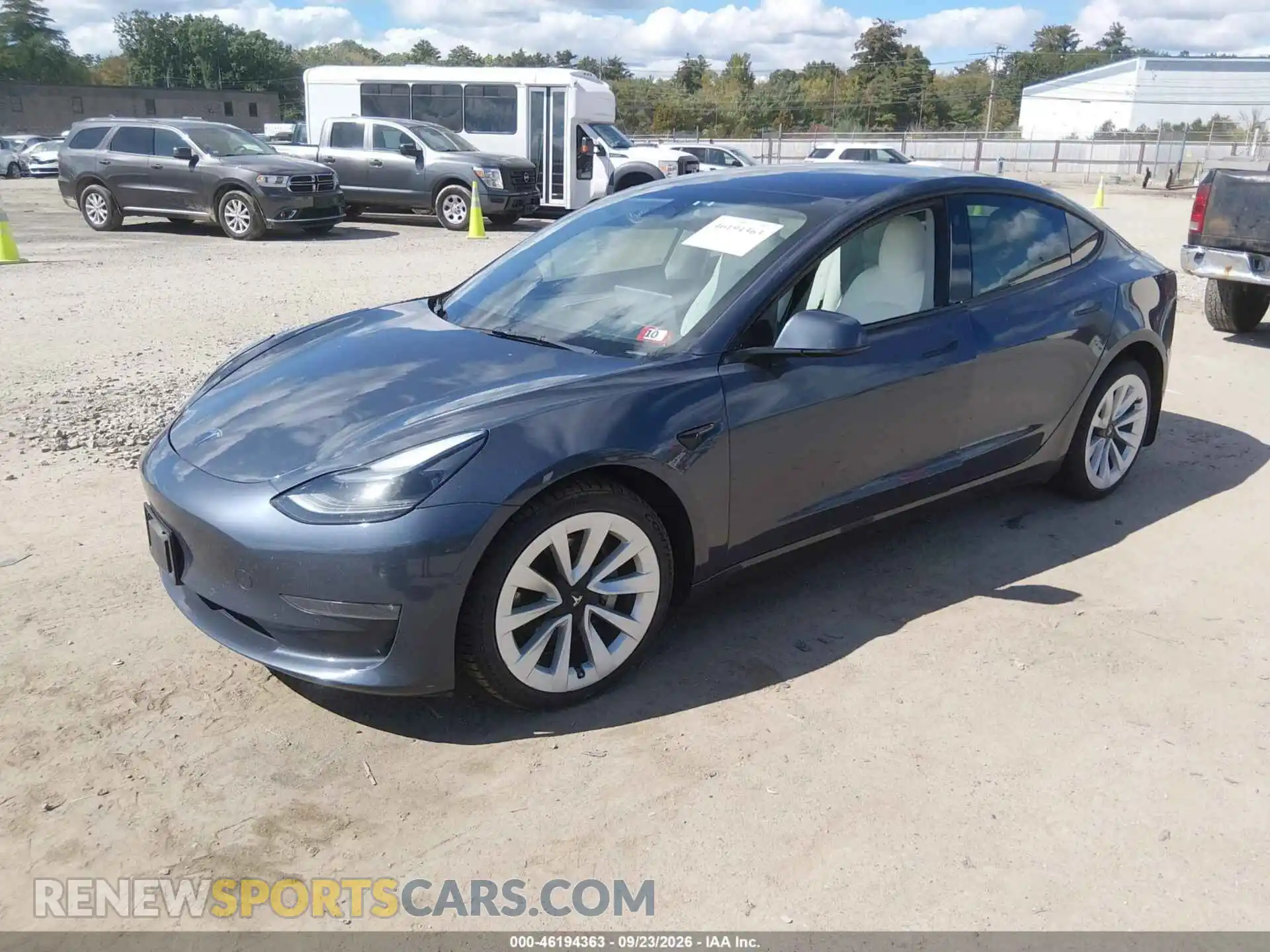 2 Photograph of a damaged car 5YJ3E1EB2NF278616 TESLA MODEL 3 2022