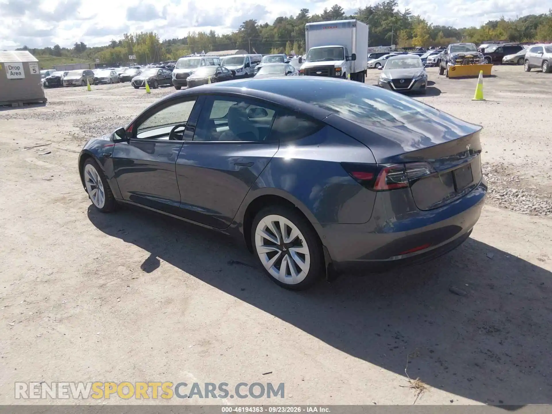 3 Photograph of a damaged car 5YJ3E1EB2NF278616 TESLA MODEL 3 2022