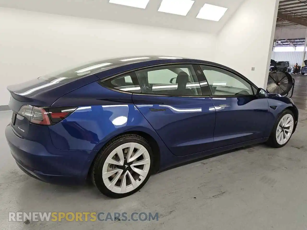 3 fotografías del automóvil dañado 5YJ3E1EB2NF301165 TESLA MODEL 3 2022