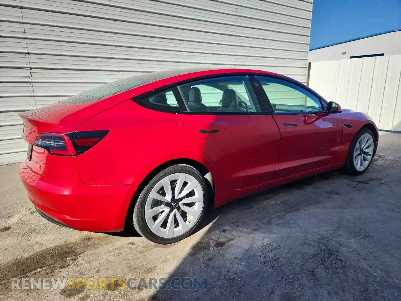 3 Фотография поврежденного автомобиля 5YJ3E1EB2NF305104 TESLA MODEL 3 2022