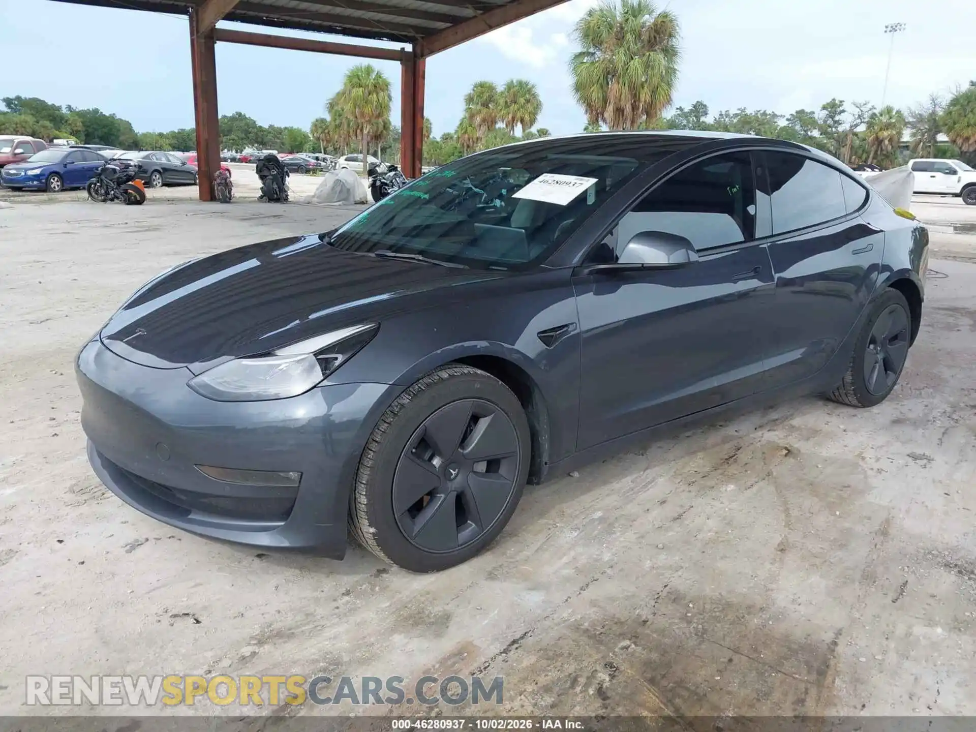 2 Photograph of a damaged car 5YJ3E1EB2NF314563 TESLA MODEL 3 2022