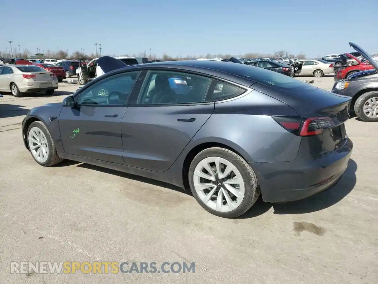 2 Photograph of a damaged car 5YJ3E1EB2NF350463 TESLA MODEL 3 2022