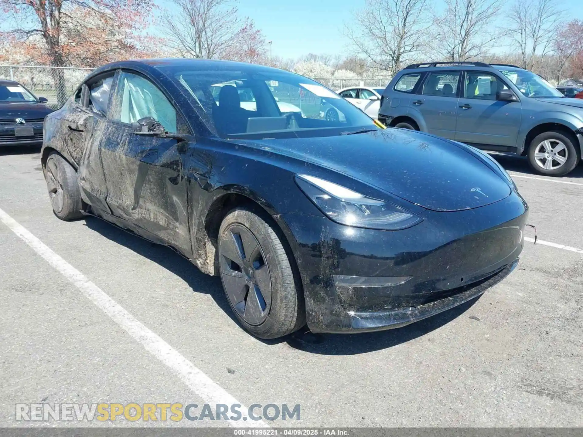 1 Photograph of a damaged car 5YJ3E1EB2NF351418 TESLA MODEL 3 2022