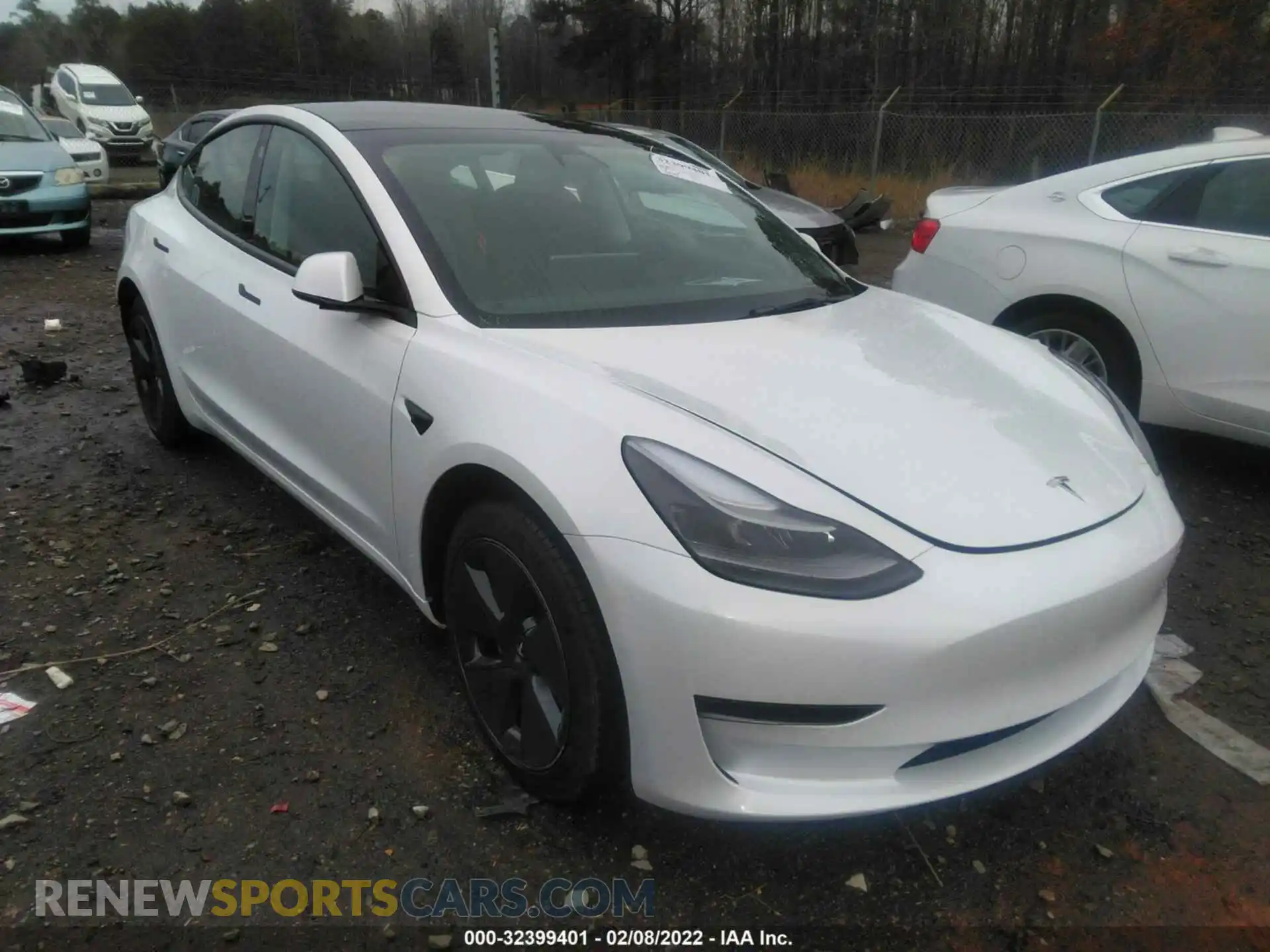 1 Photograph of a damaged car 5YJ3E1EB3NF105476 TESLA MODEL 3 2022