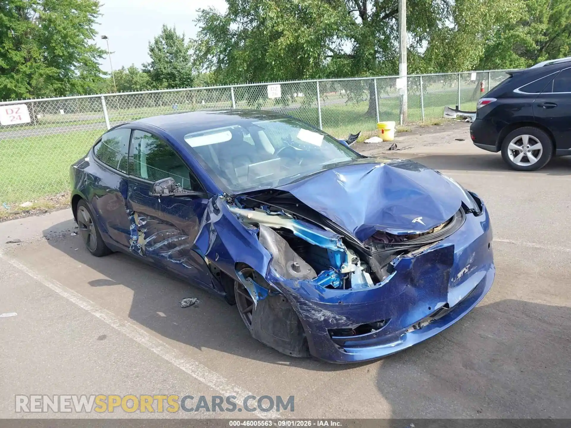 1 Фотография поврежденного автомобиля 5YJ3E1EB3NF118700 TESLA MODEL 3 2022