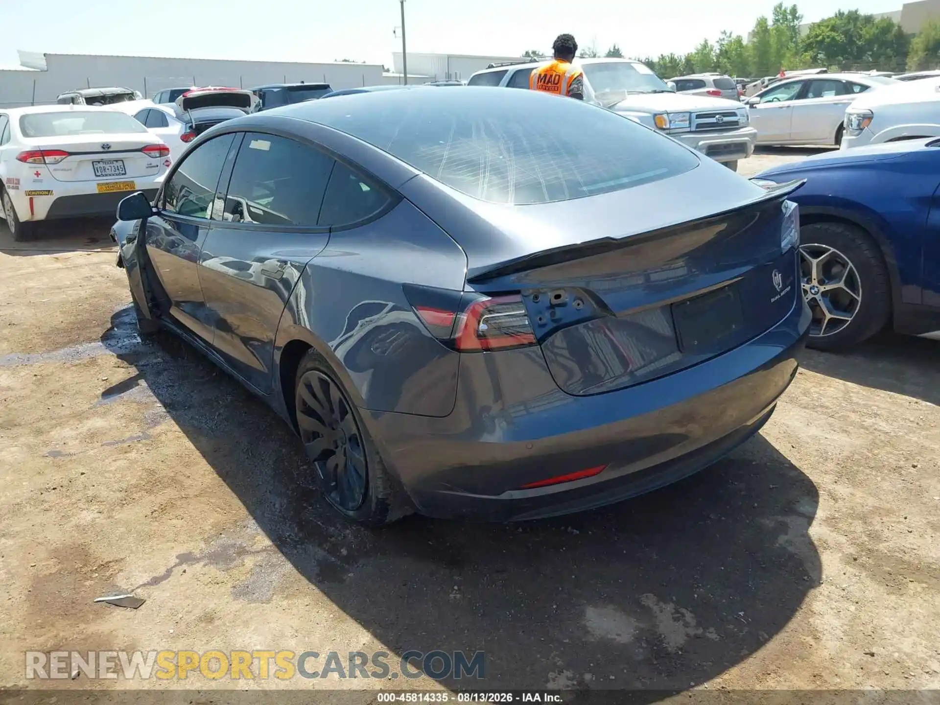 3 Photograph of a damaged car 5YJ3E1EB3NF127137 TESLA MODEL 3 2022