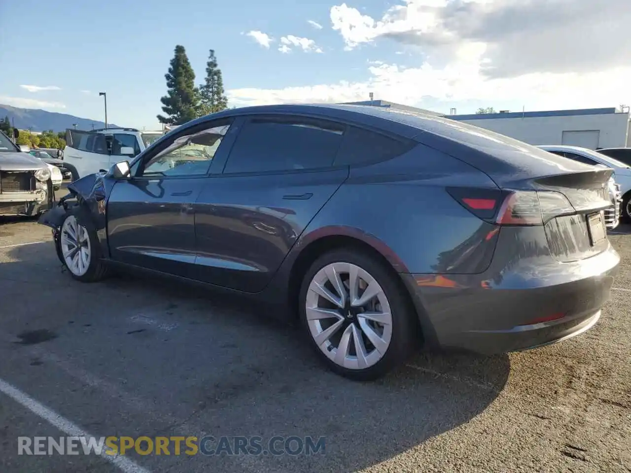 2 Фотография поврежденного автомобиля 5YJ3E1EB3NF134864 TESLA MODEL 3 2022