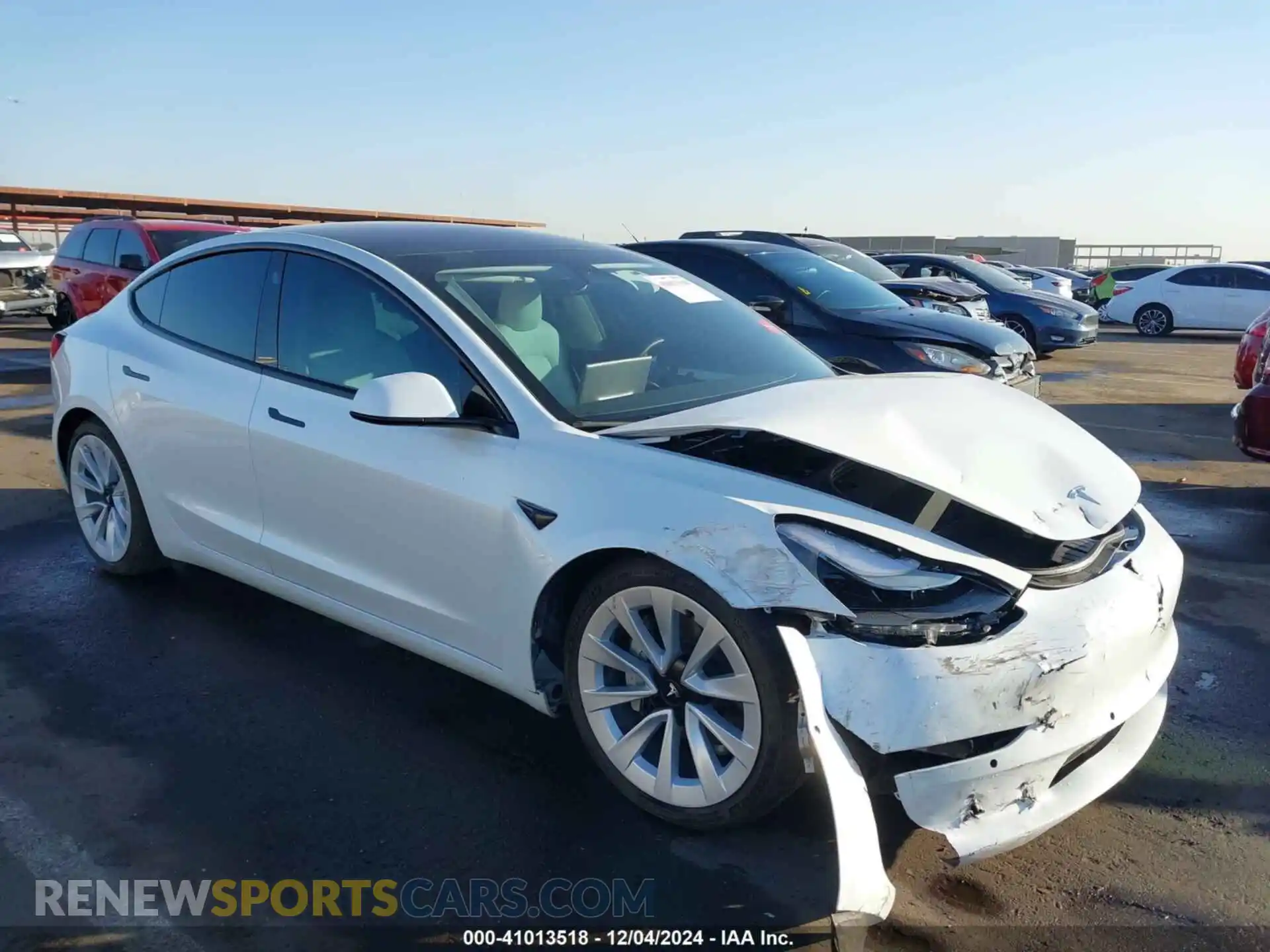 1 Photograph of a damaged car 5YJ3E1EB3NF136615 TESLA MODEL 3 2022