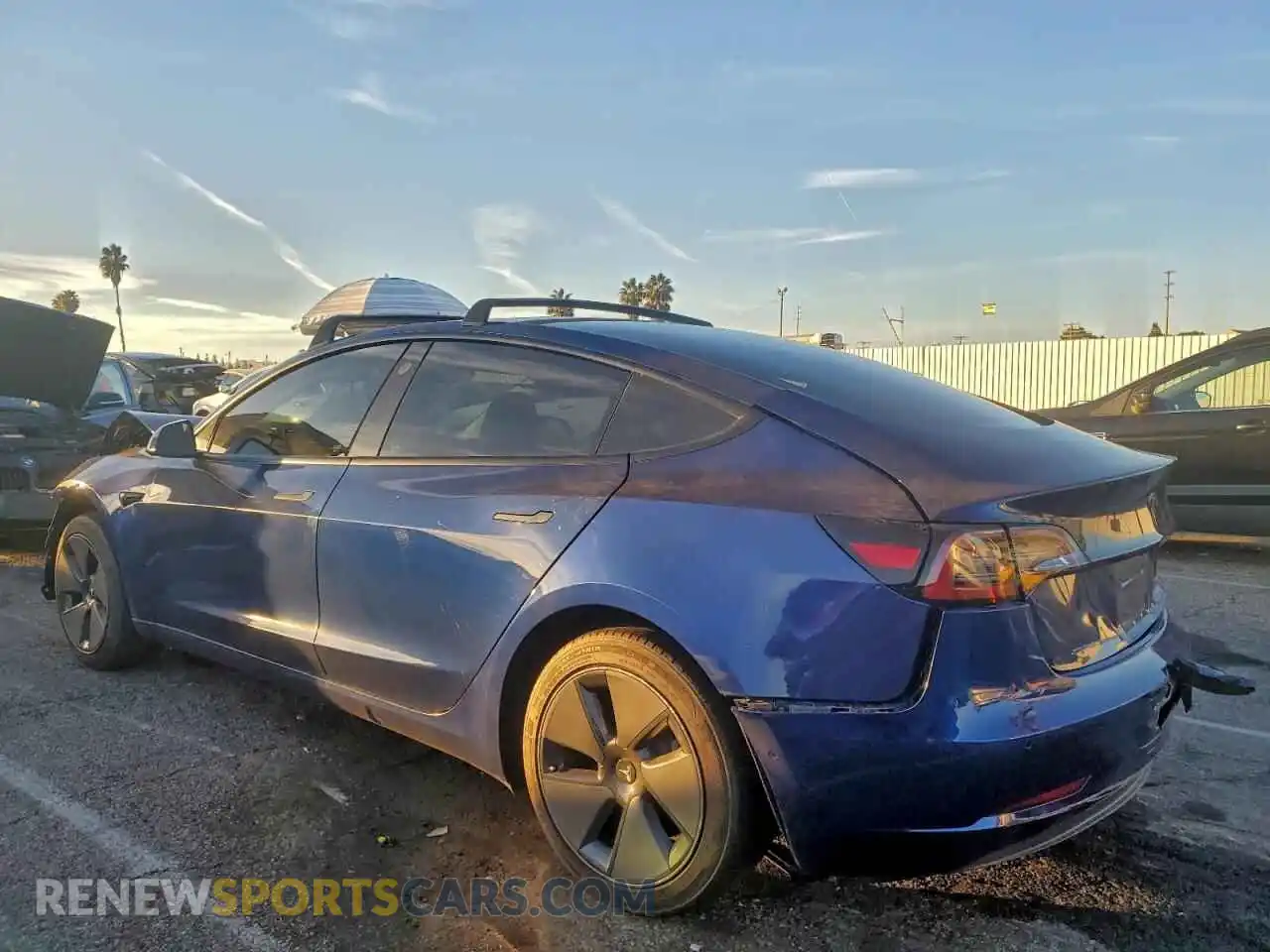2 Photograph of a damaged car 5YJ3E1EB3NF166892 TESLA MODEL 3 2022