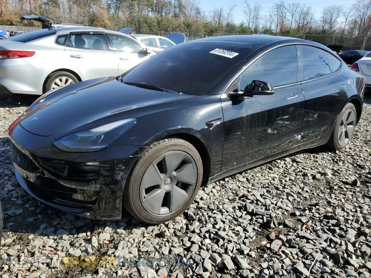 1 Photograph of a damaged car 5YJ3E1EB3NF183336 TESLA MODEL 3 2022