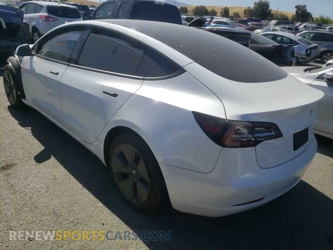 3 Photograph of a damaged car 5YJ3E1EB3NF184048 TESLA MODEL 3 2022