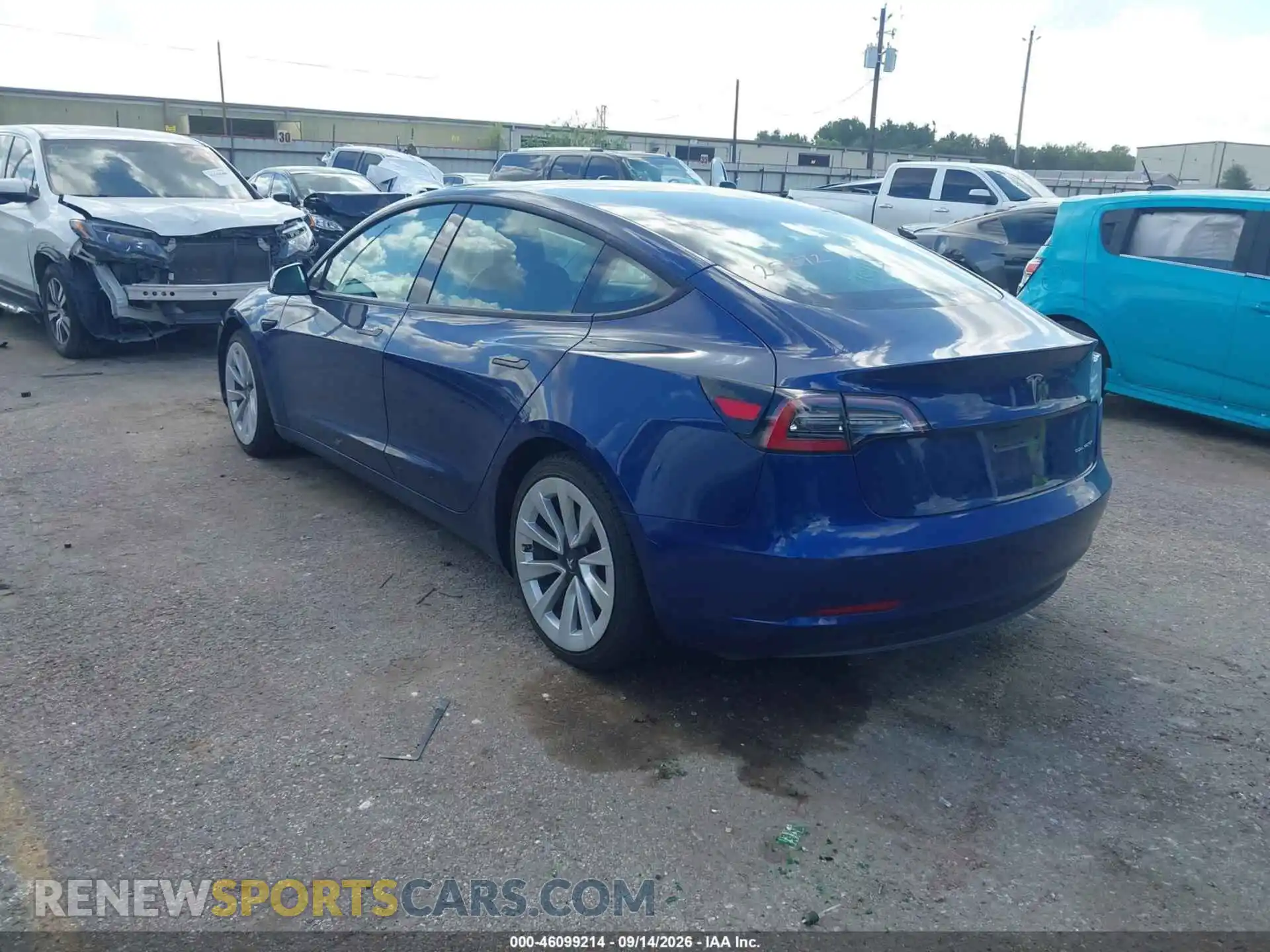 3 fotografías del automóvil dañado 5YJ3E1EB3NF188620 TESLA MODEL 3 2022