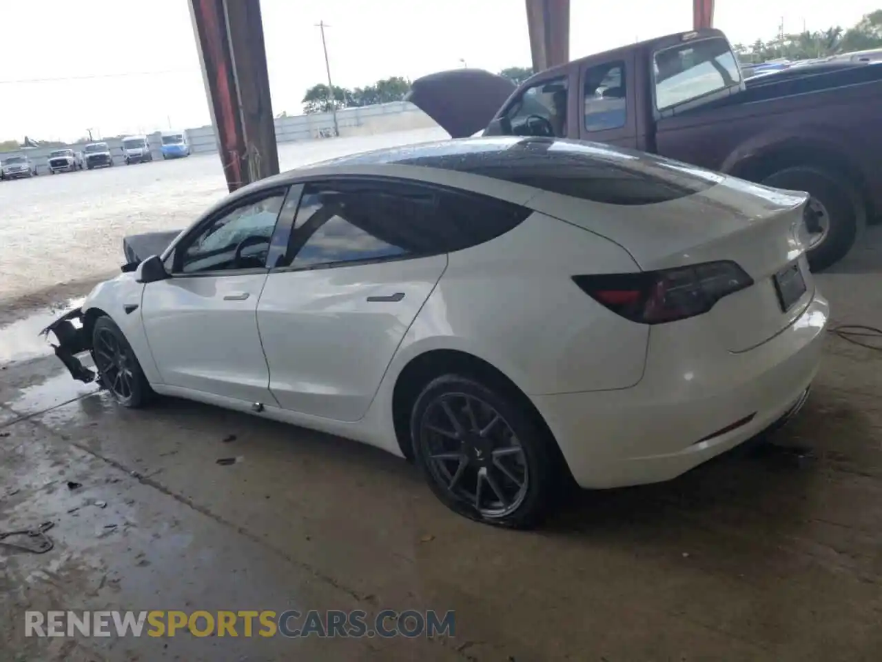 2 Photograph of a damaged car 5YJ3E1EB3NF206565 TESLA MODEL 3 2022