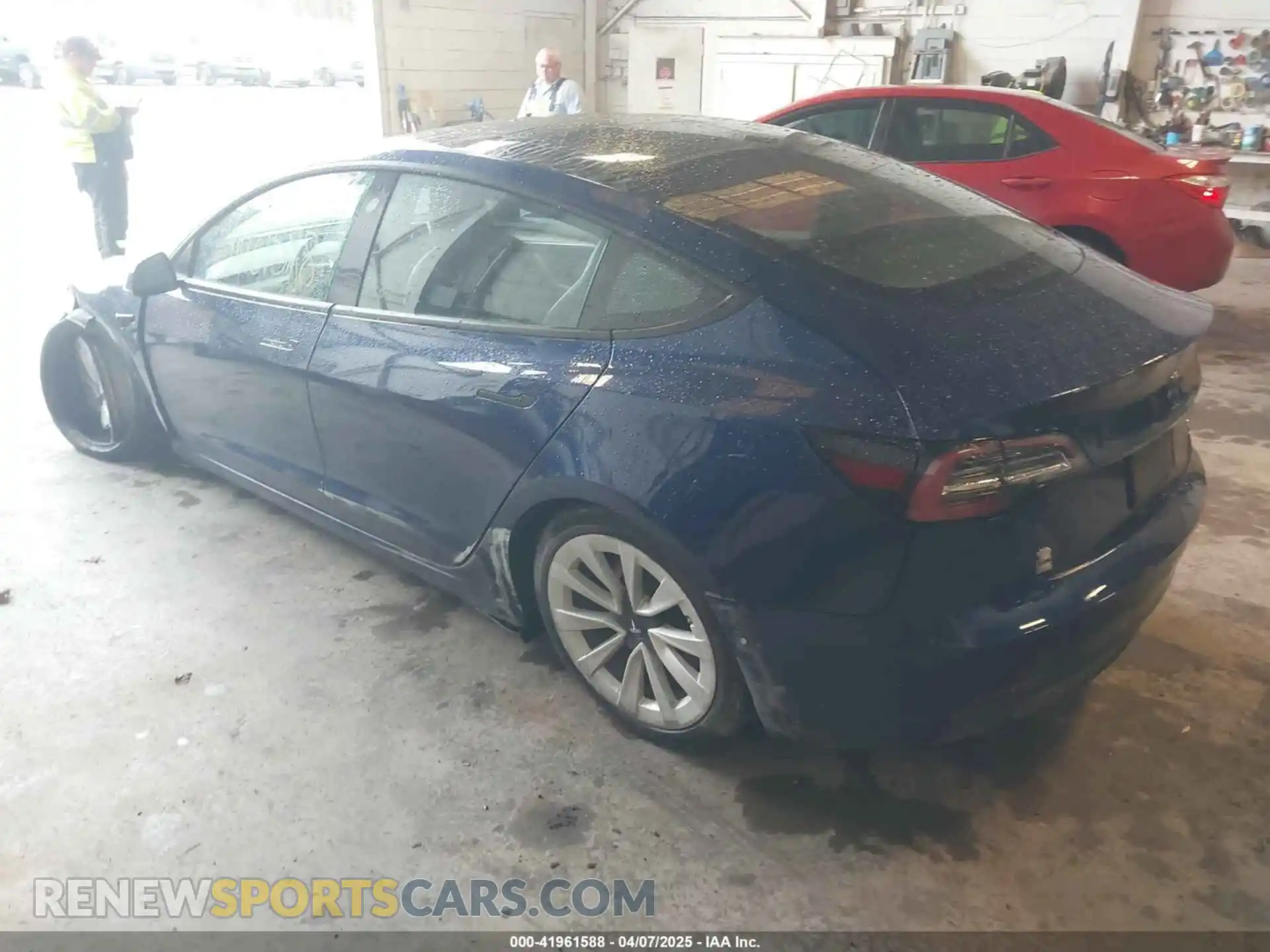 3 Photograph of a damaged car 5YJ3E1EB3NF209109 TESLA MODEL 3 2022