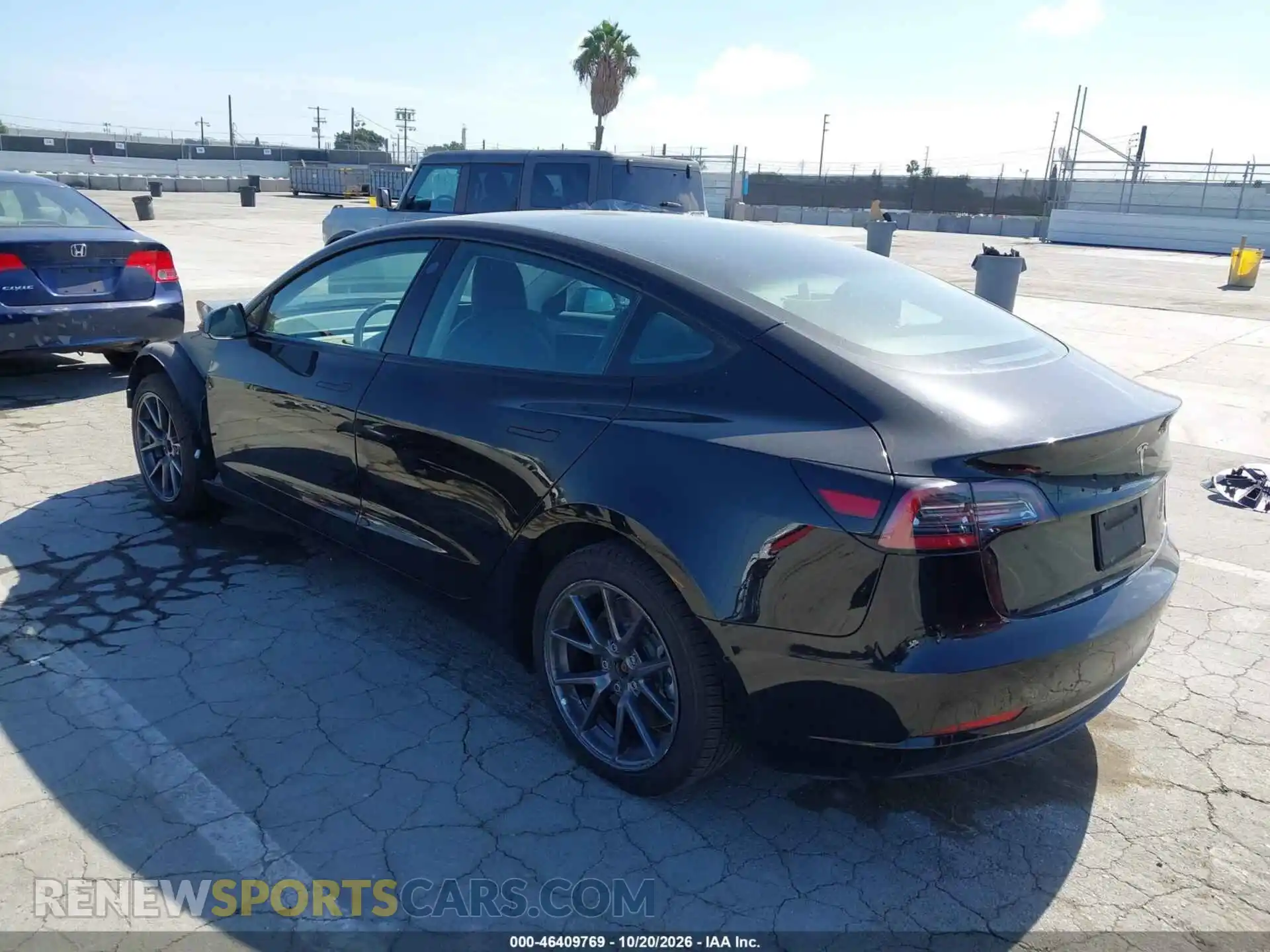 3 Photograph of a damaged car 5YJ3E1EB3NF247018 TESLA MODEL 3 2022