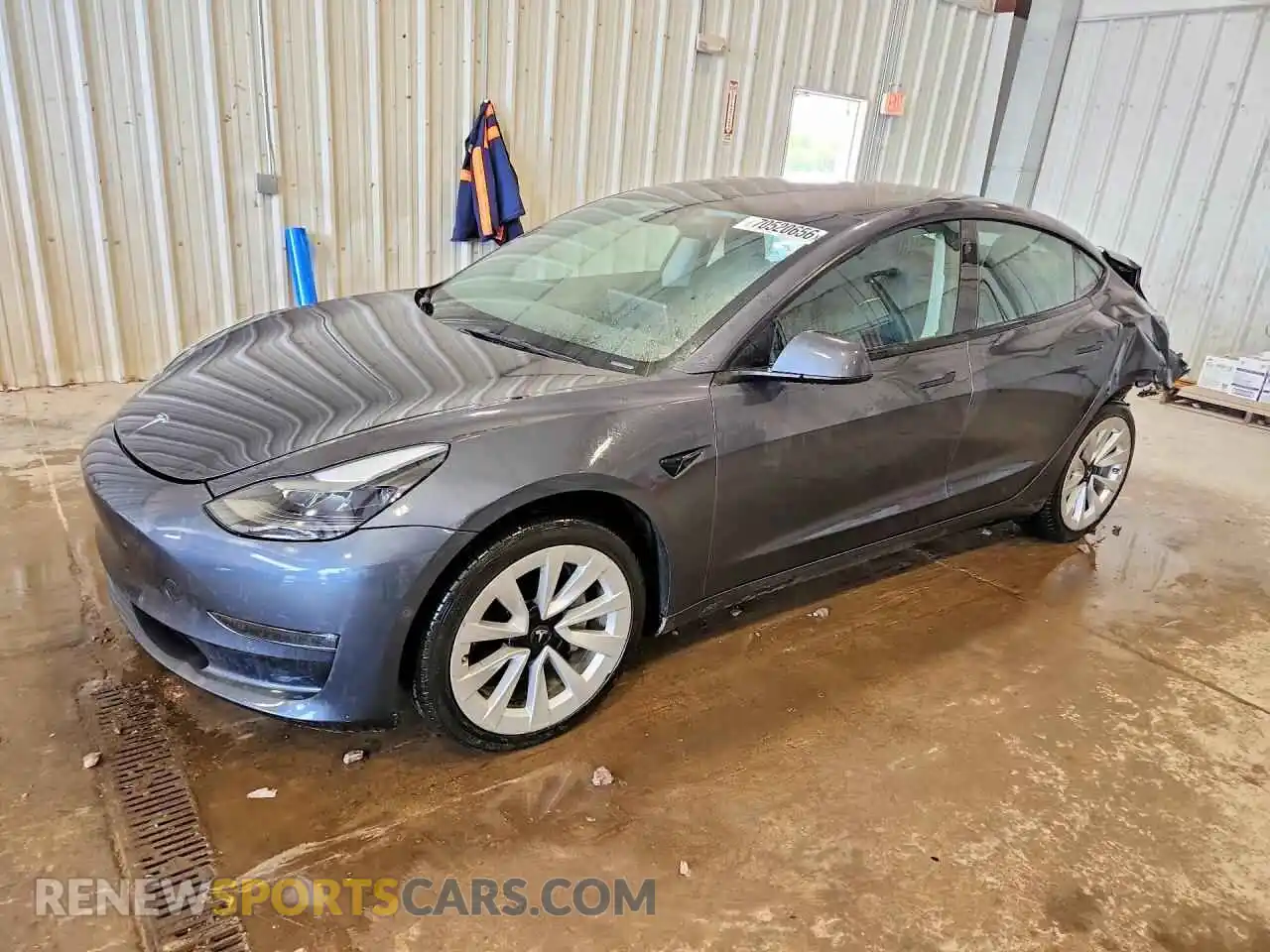 1 Photograph of a damaged car 5YJ3E1EB3NF247066 TESLA MODEL 3 2022