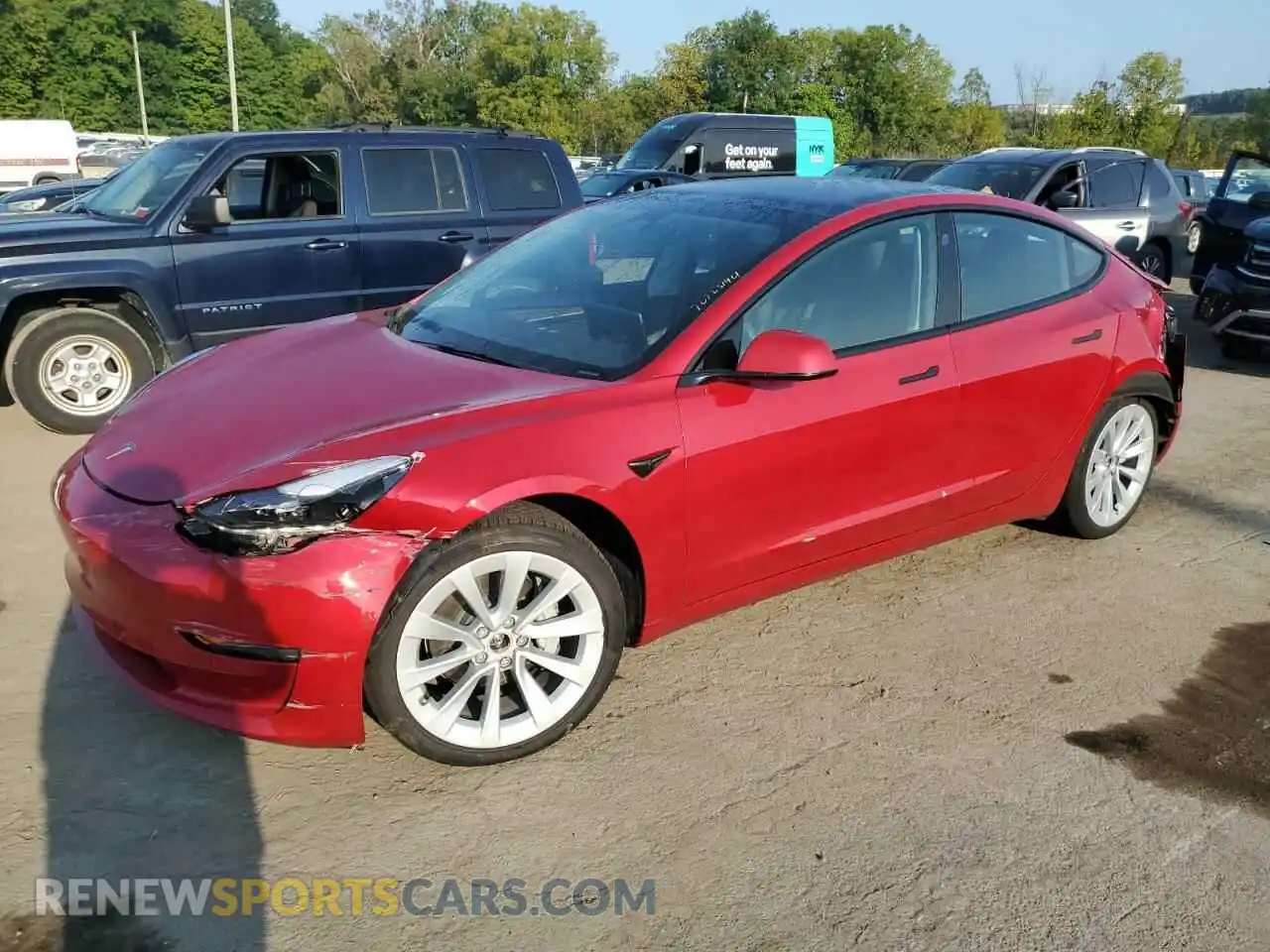 1 Photograph of a damaged car 5YJ3E1EB3NF255412 TESLA MODEL 3 2022
