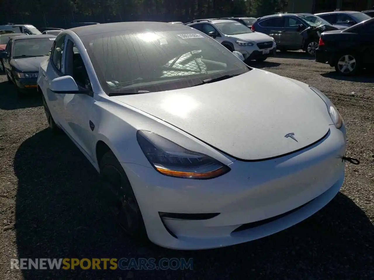 1 Photograph of a damaged car 5YJ3E1EB3NF260156 TESLA MODEL 3 2022