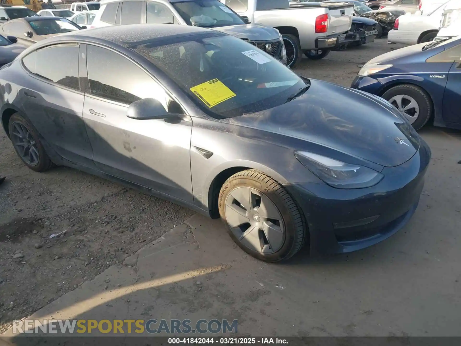 1 Photograph of a damaged car 5YJ3E1EB3NF264532 TESLA MODEL 3 2022