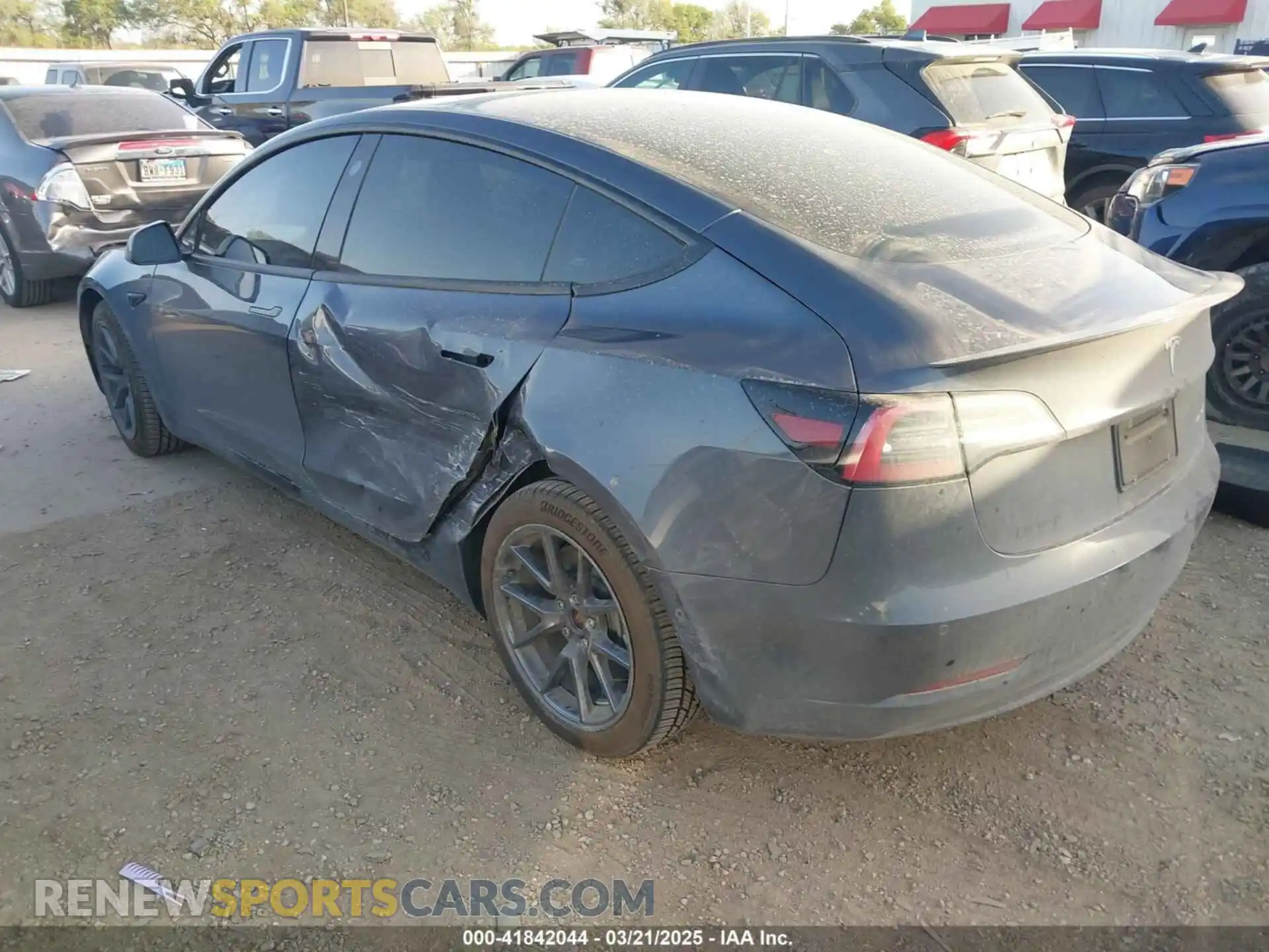 3 Photograph of a damaged car 5YJ3E1EB3NF264532 TESLA MODEL 3 2022