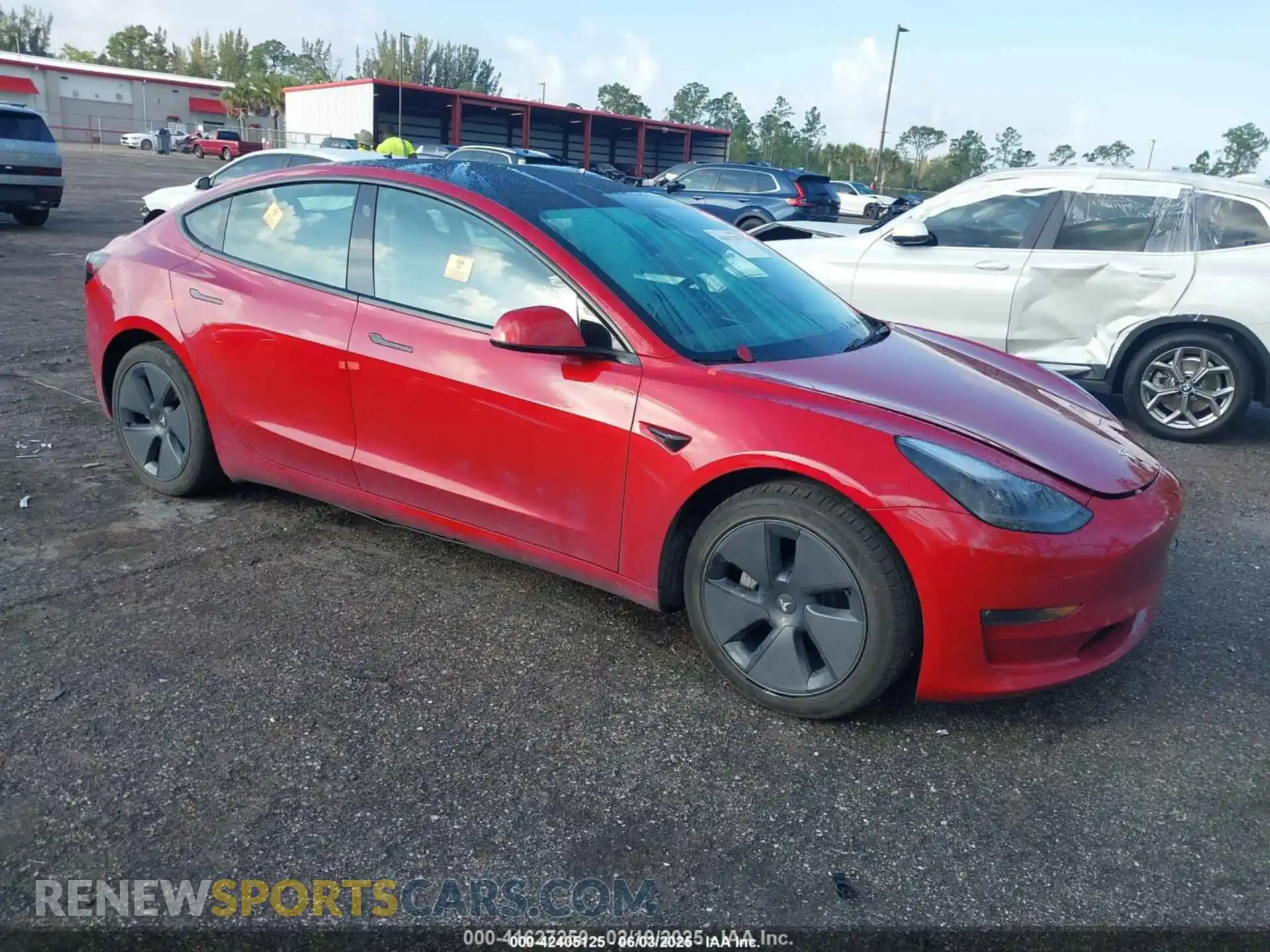1 Photograph of a damaged car 5YJ3E1EB3NF267172 TESLA MODEL 3 2022