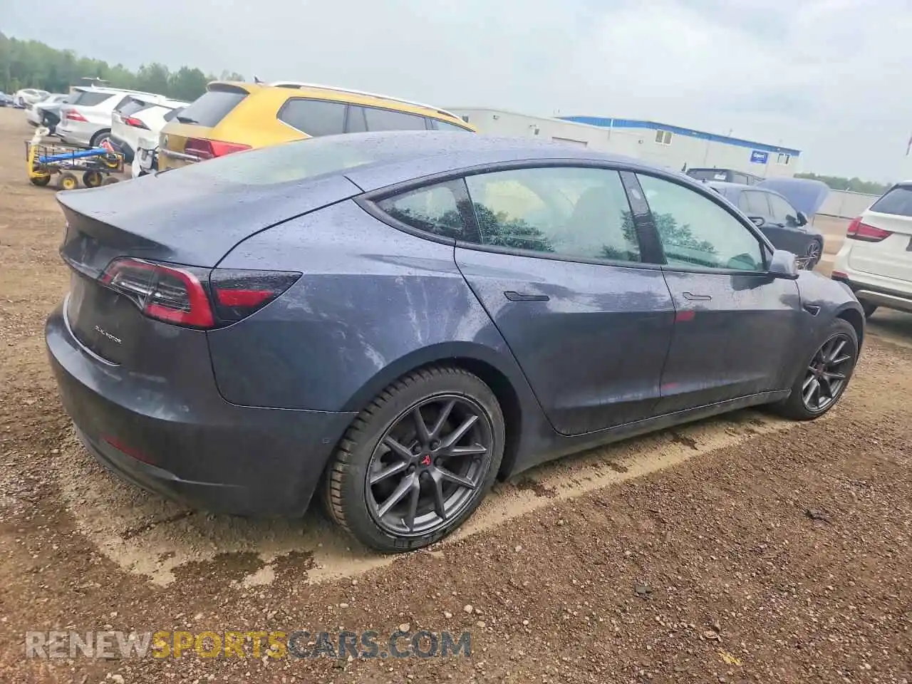3 Photograph of a damaged car 5YJ3E1EB3NF274784 TESLA MODEL 3 2022