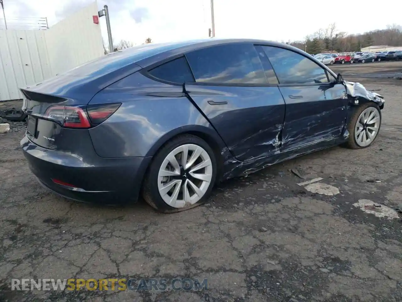 3 Photograph of a damaged car 5YJ3E1EB3NF288944 TESLA MODEL 3 2022