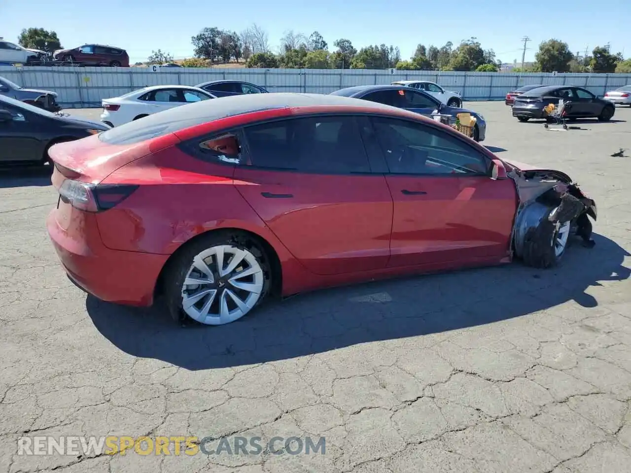 3 fotografías del automóvil dañado 5YJ3E1EB3NF295697 TESLA MODEL 3 2022
