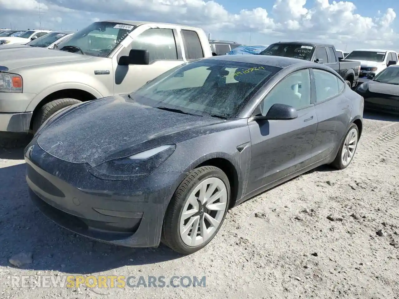 1 Photograph of a damaged car 5YJ3E1EB3NF328634 TESLA MODEL 3 2022