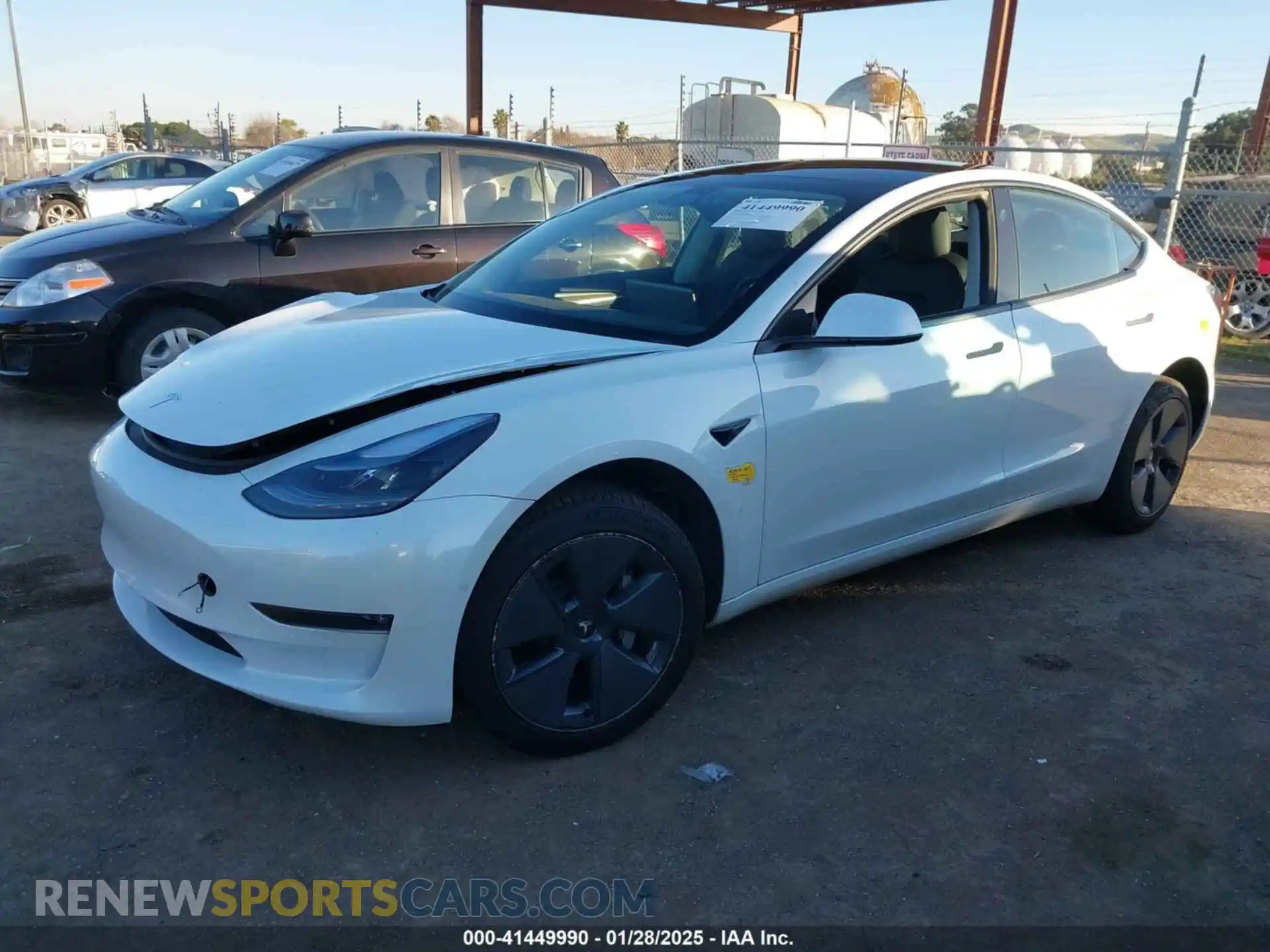 2 Photograph of a damaged car 5YJ3E1EB4NF106748 TESLA MODEL 3 2022