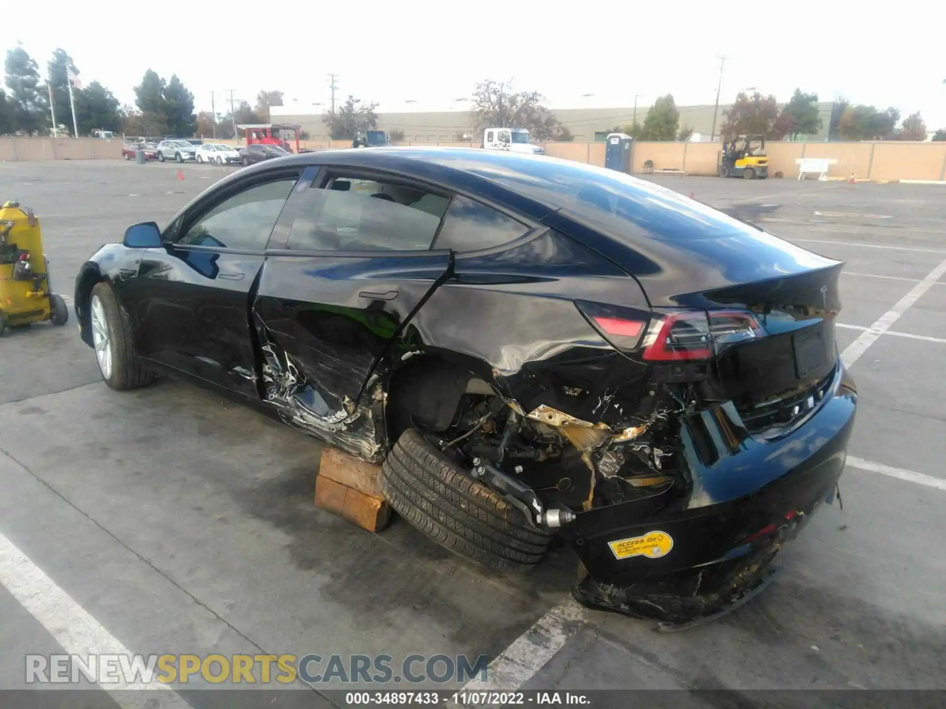 3 Photograph of a damaged car 5YJ3E1EB4NF126840 TESLA MODEL 3 2022