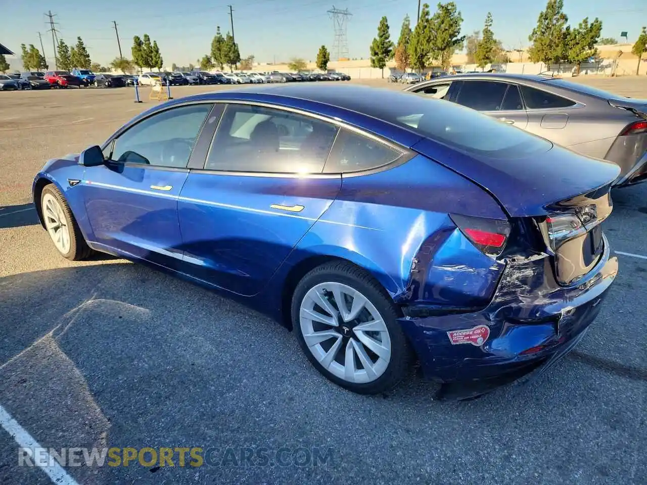 2 Photograph of a damaged car 5YJ3E1EB4NF142567 TESLA MODEL 3 2022